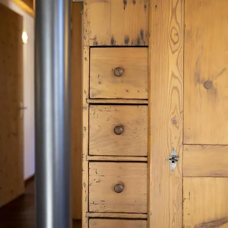 アパート Chasa Costa Dad Archas Maisonette シュクオル