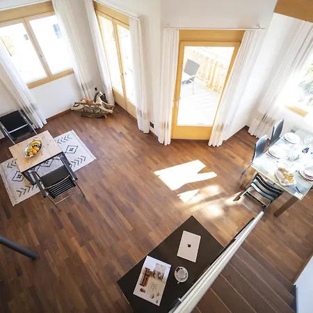 Chasa Costa Dad Archas Maisonette アパート